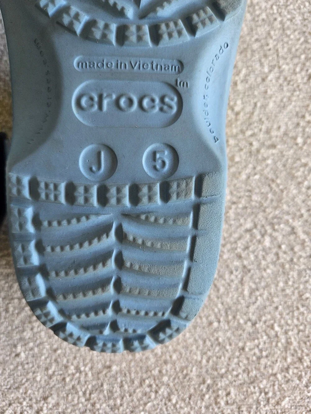 Crocs Kids Minions Classic Clog Shoes J5 Blue Yellow